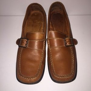 Donald J Pliner Womens Brown Baton Slip On Loafer